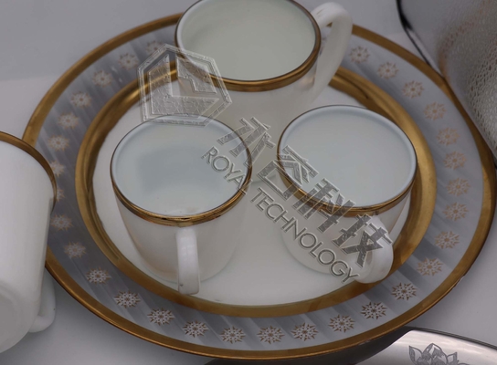 Placcatura ceramica lustrata dell'ossido di titanio dell'attrezzatura del rivestimento di PVD su ceramico e su Glasswares