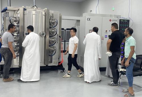 Ultime notizie aziendali su RT1800-PLUS è stata costruita una macchina di rivestimento di vetro in KSA
