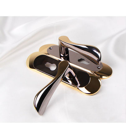 Un buon prezzo. La sicurezza d'ottone chiude PVD a chiave Ion Plating Machine, rivestimenti decorativi delle maniglie in lega di zinco in linea