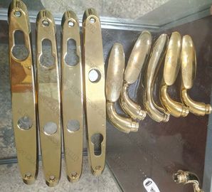 Maniglia di porta di Zamak e macchina di placcatura delle serrature PVD, doratura dello ZRN dei rubinetti dell'ottone